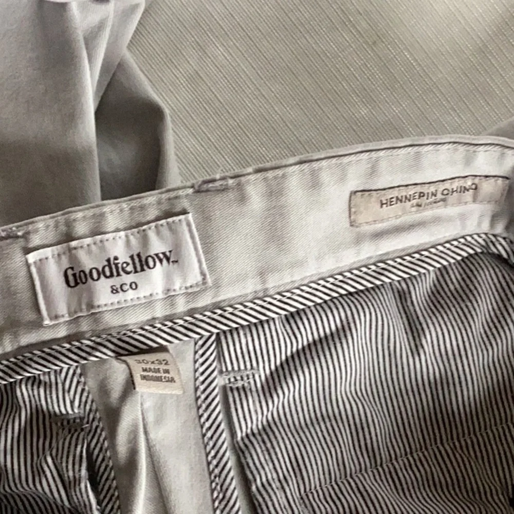 Mens light grey chinos - Picture 4 of 4